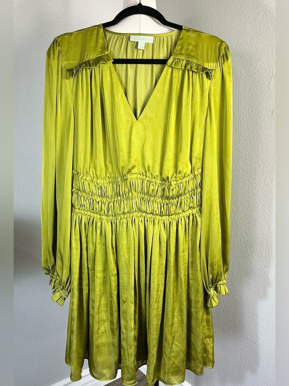 Ryegrass Lime Green Smocked Mini Dress Long Sleeve Size L